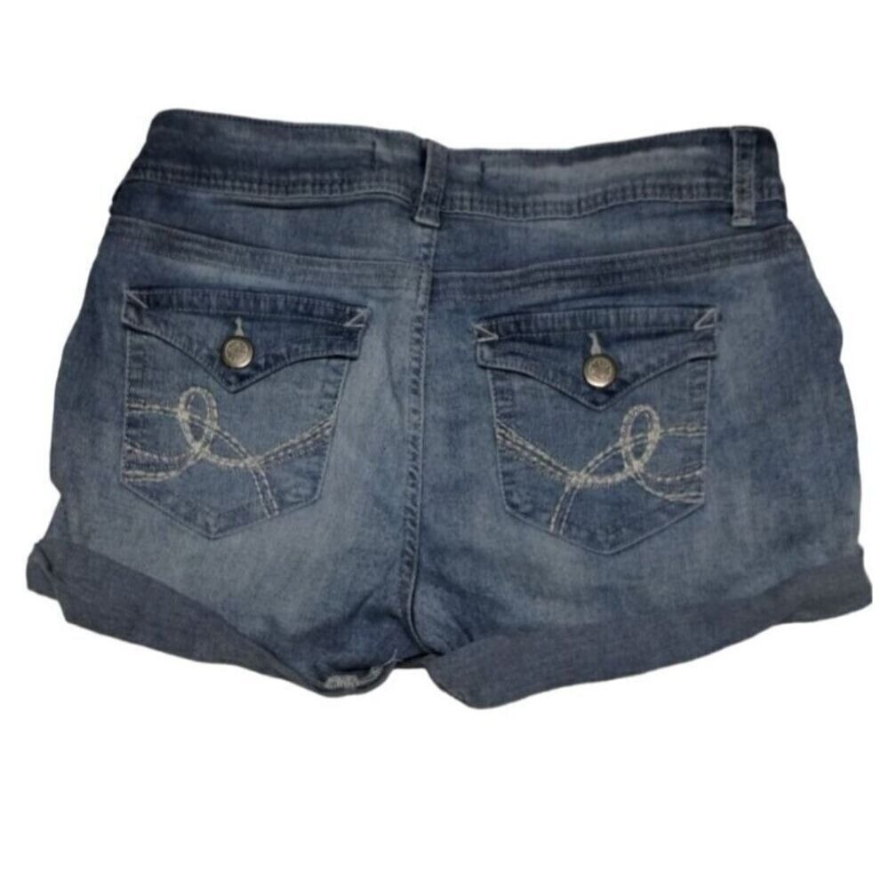 No Boundaries Juniots Denim Shorts‎ Cuffed Pockets Casual Blue Jean Shorts 11 - Picture 2 of 10